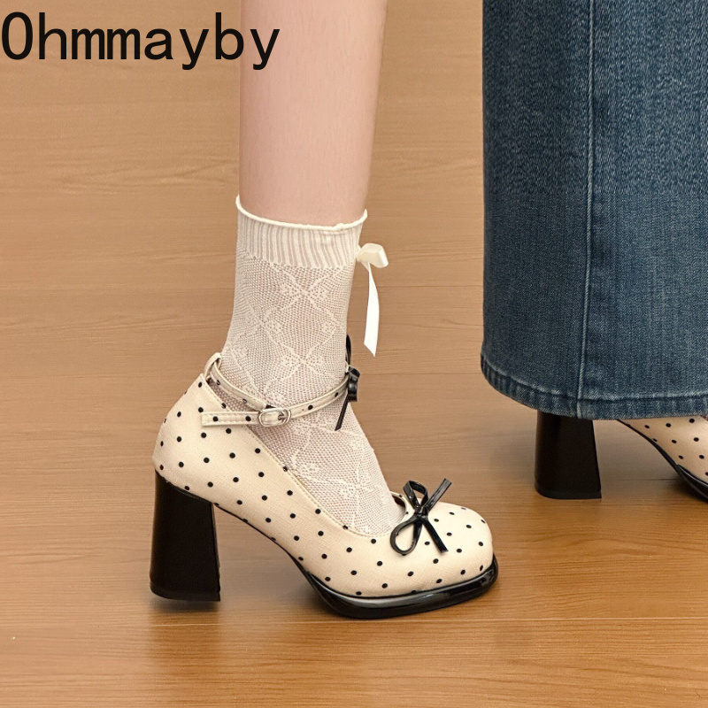 أحذية نسائية بكعب سميك وحزام ل - مراجعة Leather Classic Strap وسعره