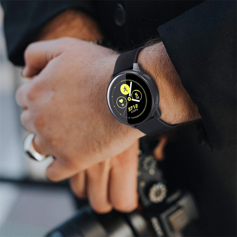 حافظة من الزجاج المقسى لساعة س - مراجعة Smartwatch Icon وسعره